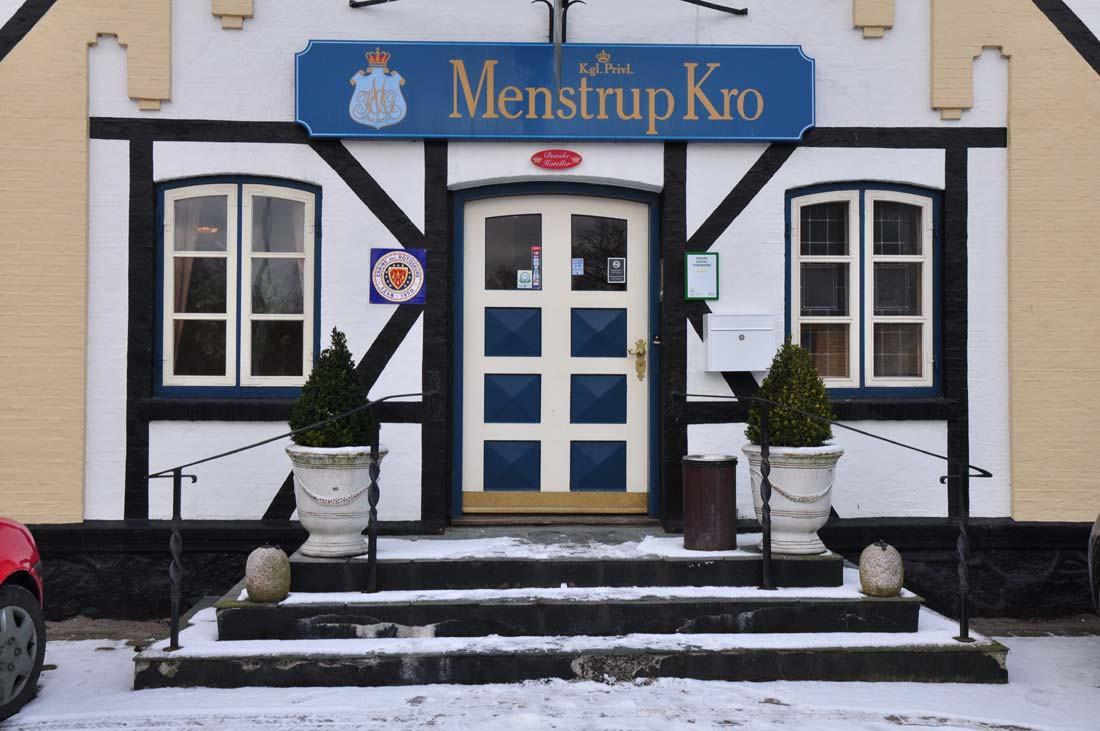 Hotel Menstrup Kro Exterior photo